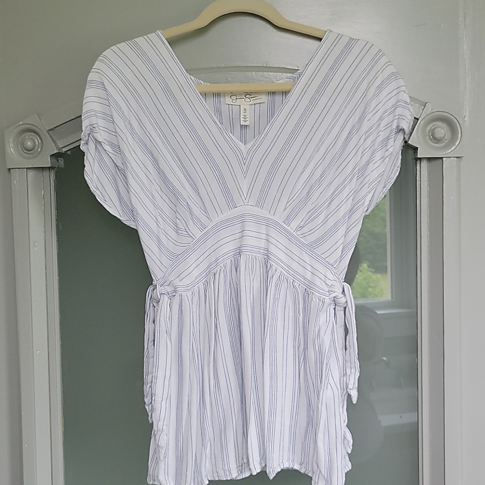 Jessica Simpson brand Maternity top